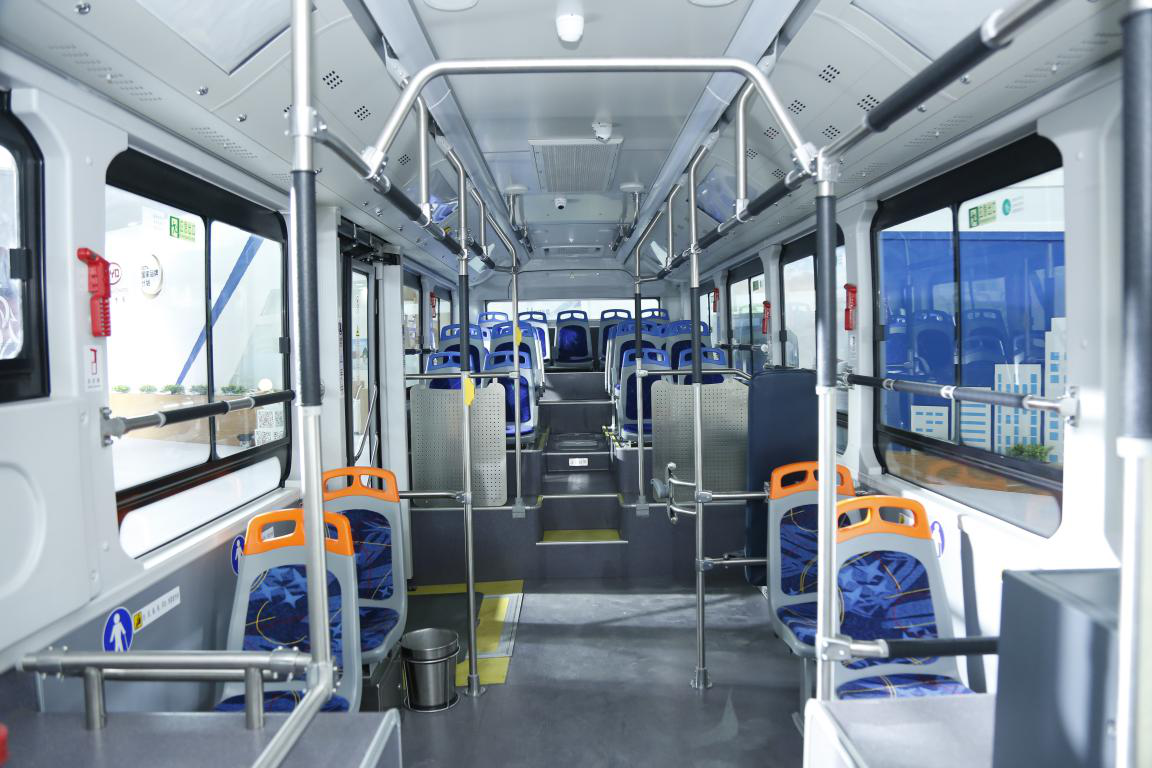 一级踏步 比亚迪2018款k8纯电动公交车亮点解析