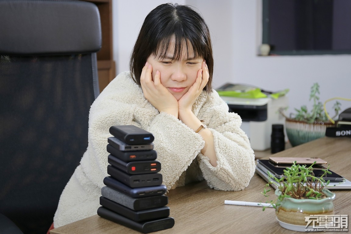 多大功率的移动电源才适合我 Ipad Pro 移动电源 功率 新浪科技 新浪网 多大功率的移动电源才适合我 Ipad Pro 移动电源 功率 新浪科技 新浪网