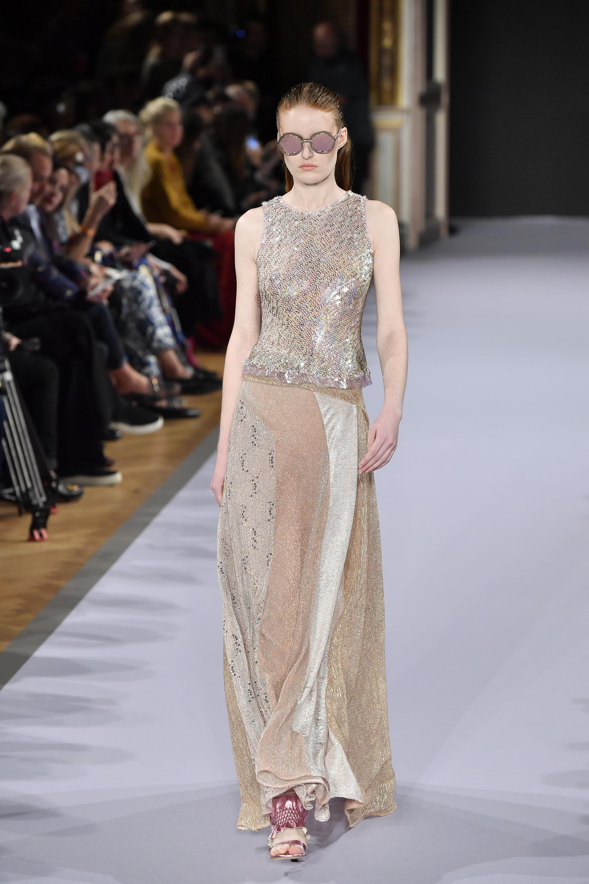 巴黎时装周——塔尔博特·伦霍夫发布春夏女装