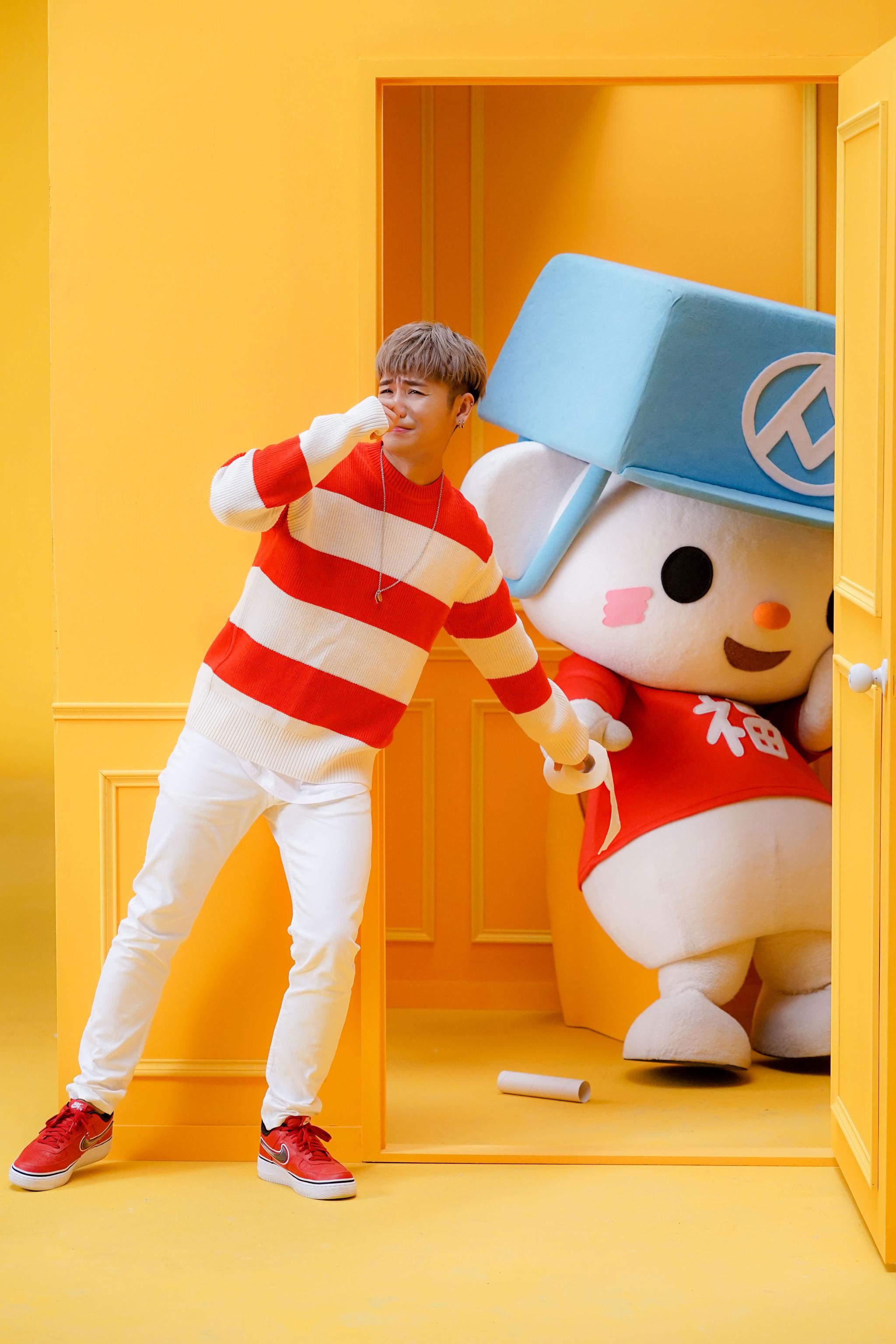 "全创作唱跳歌手"鼓鼓成"福利熊好麻吉" 广告超萌互动让人融化