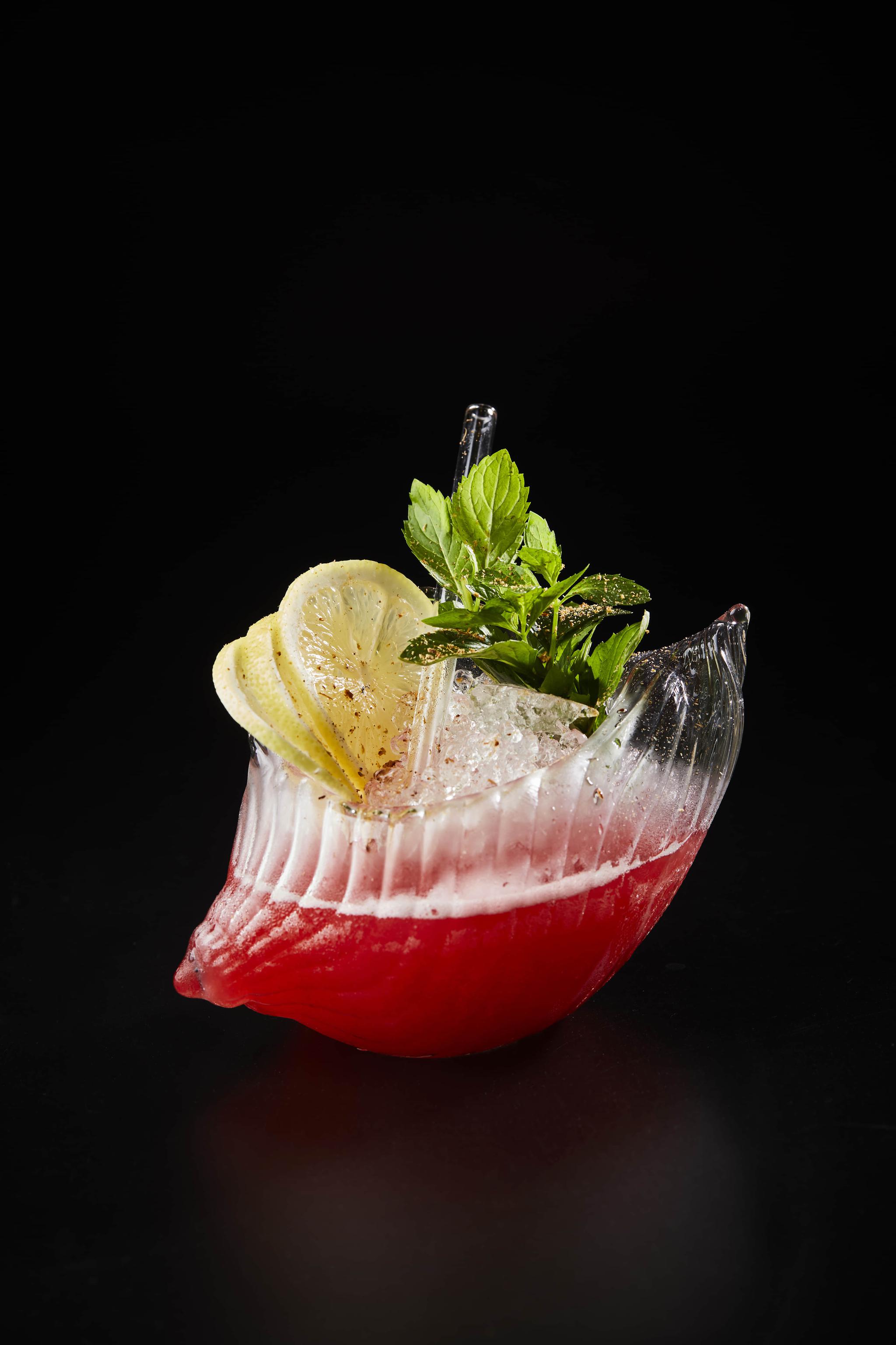 美国调酒大师携手上海苏宁宝丽嘉酒店,推出全新鸡尾酒单