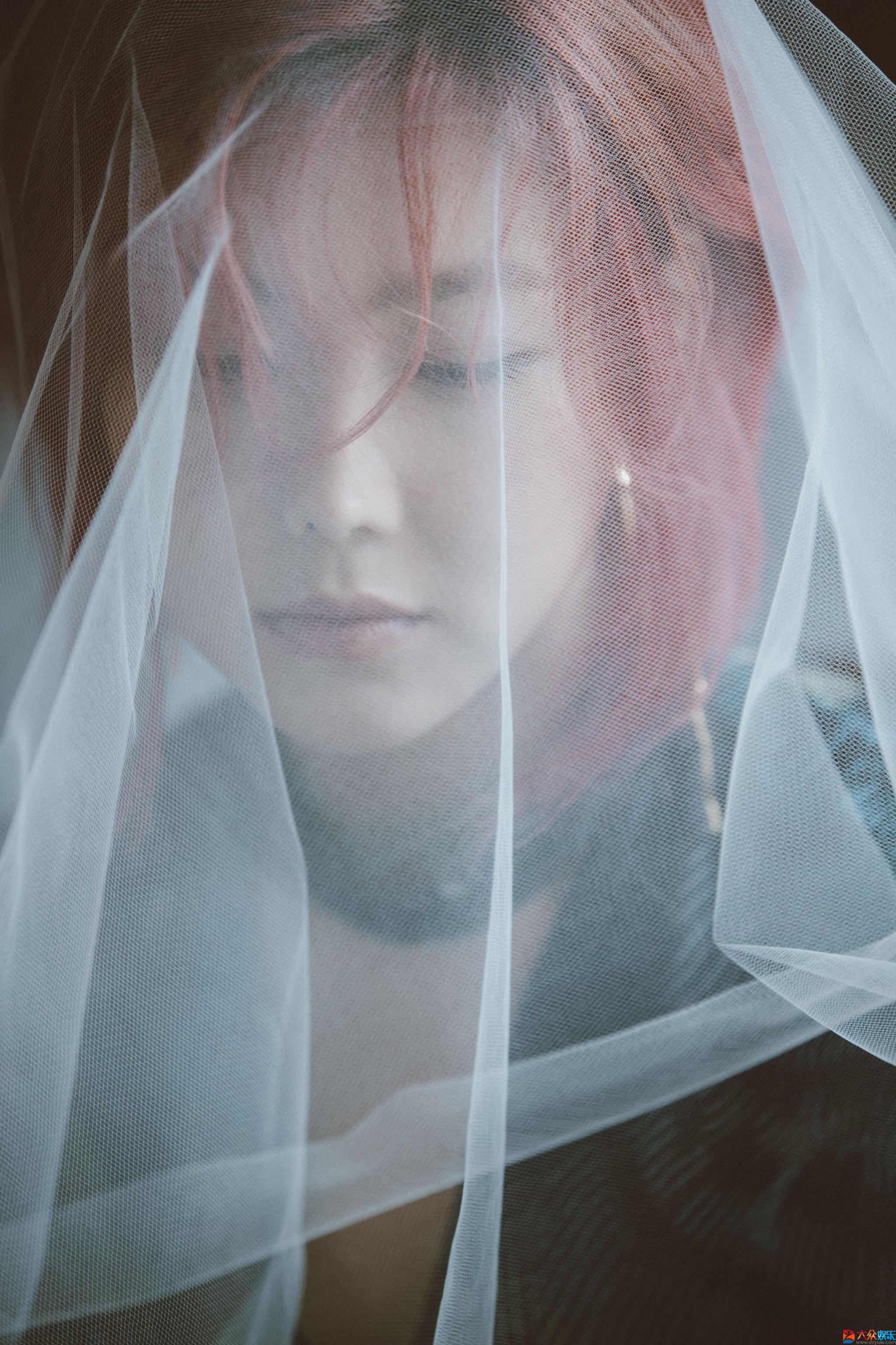 松雨抒情新曲《泪如雨下》朦胧伤感mv预告片公开!