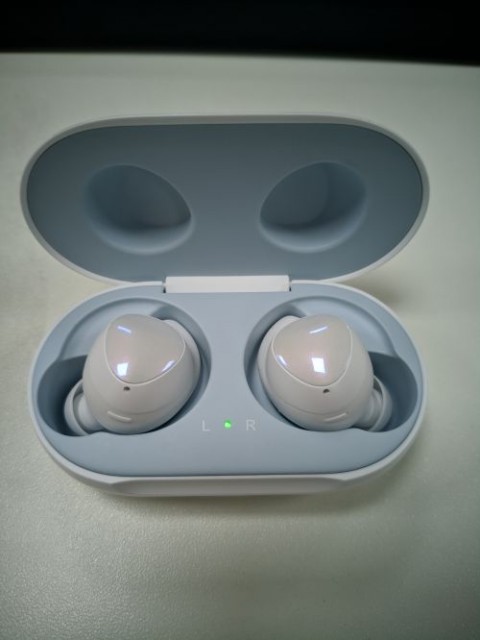 三星galaxy buds耳机测评