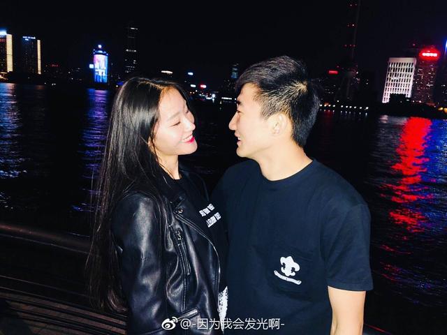 生日快乐!孙铭徽女友微博晒照:世界上最好的你