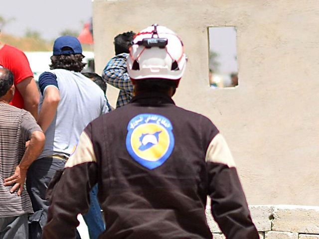 以色列从叙南部撤走数百名"白头盔"成员|约旦|叙利亚|头盔_新浪军事