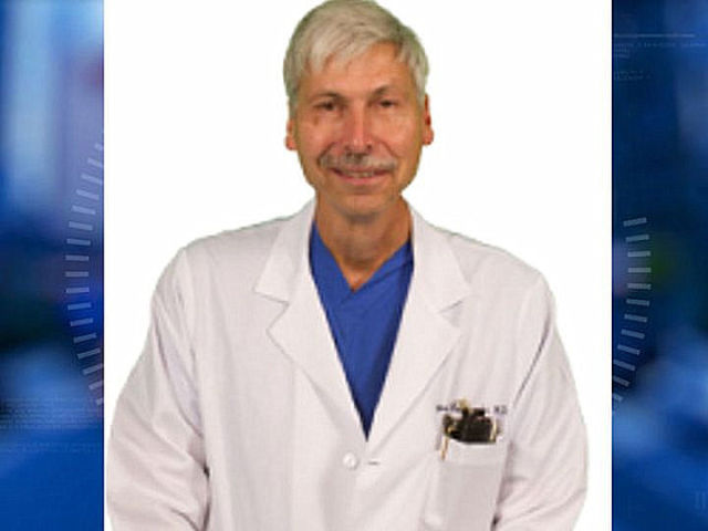 局长阿特·阿塞韦多1日说,曾经诊治美国前总统乔治·赫伯特·沃克·布