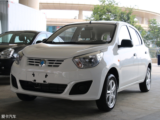 东风俊风er30实车亮相 续航里程255km