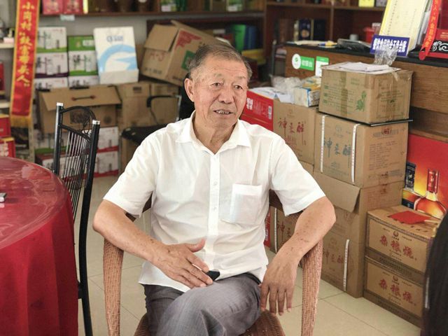 湖师大学子走进小岗村②严金昌跨过温饱走向致富之路