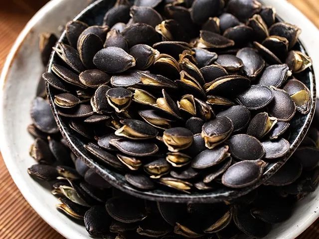 南瓜子|果仁|黑籽南瓜_新浪网