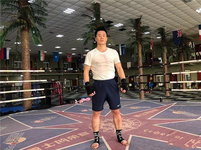 邱建良:今年还会有大战,努力训练,再攀高峰!拳迷:莫非是播求