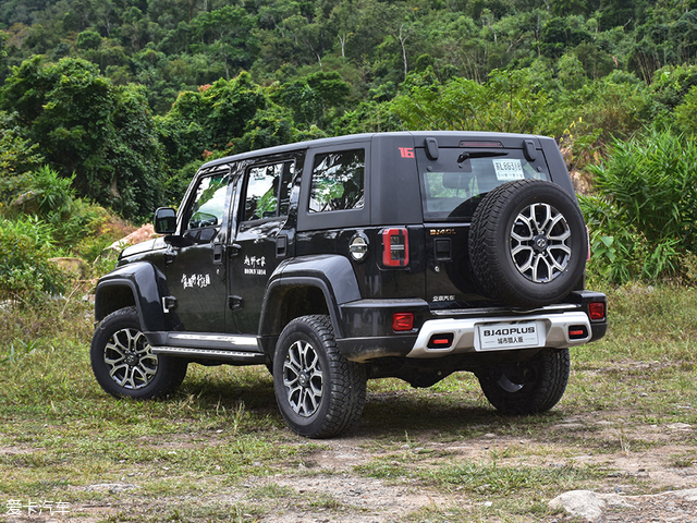 新动力更从容 试驾北京bj40 plus 2.0t