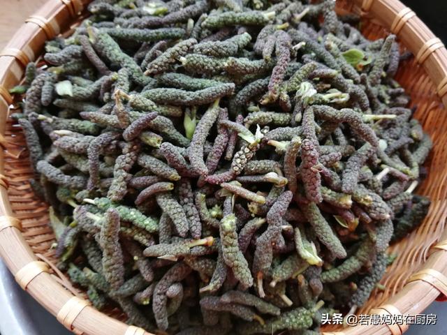 农村这种树开的花像毛毛虫,城里人花大价钱买,四月吃它最鲜美|楮树|城