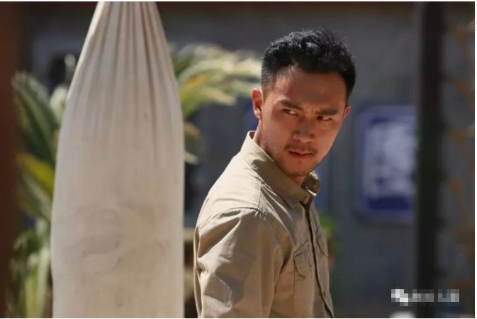 阳光少年的变形故事