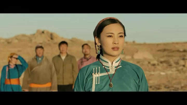 章柏青 |《片警宝音》:英模题材的纪实佳作