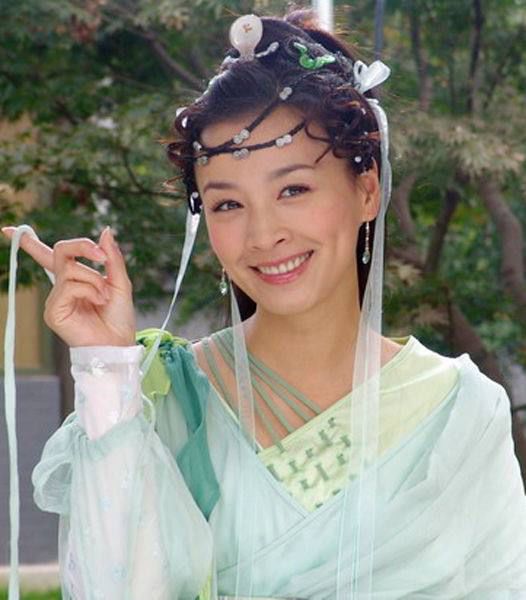 明星张庭微商生意经:业务遍布全球,年缴税21亿