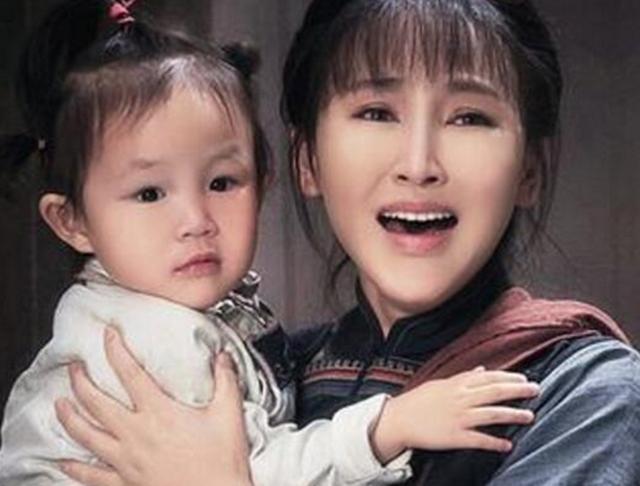 郭靖宇全家上阵《娘道》,女儿郭信如抢镜,儿子郭信长也来捧场