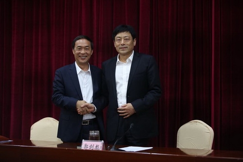 运输厅主要负责人调整的决定,陈利幸同志任浙江省交通运输厅党组书记