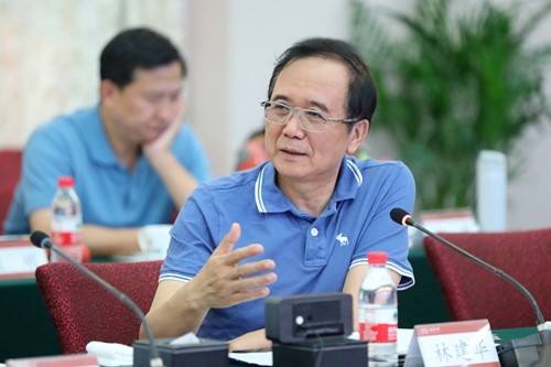 北京大学召开2018年暑期战略研讨会