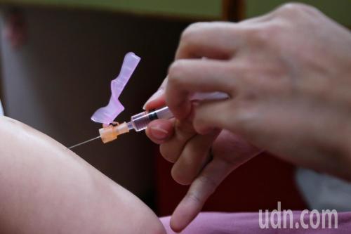 接种疫苗。台湾《联合报》记者王腾毅摄影
