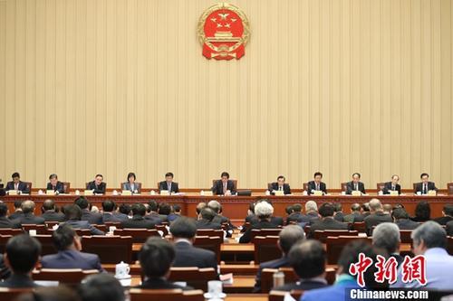 Data Map: October 26, the 6th Session of the Standing Committee of the 13th National Congress was closed at the Great Hall of Peoples in Beijing. China Nevs Service reporter Sheng Jiapeng