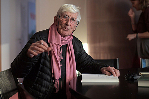 法国著名画家温格尔逝世法媒一个全能型天才