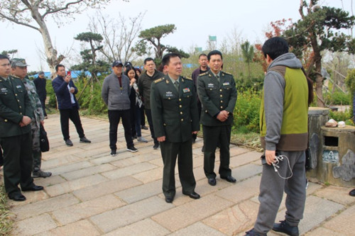 原创连云港警备区政委缪毅检查调研秦山岛海防建设