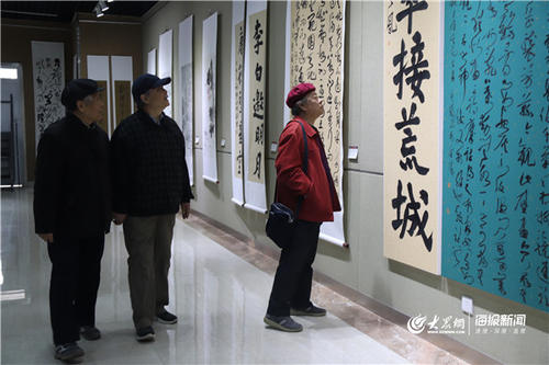 丹青抒怀翰墨飘香——第二届全国教授书画作品展开幕