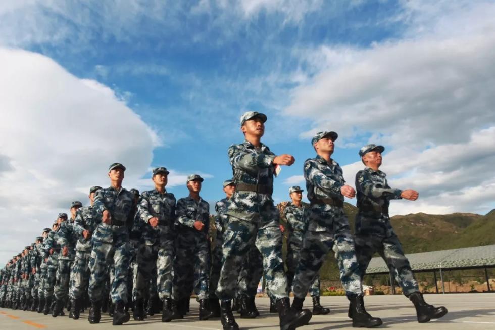 中国空降兵,生日快乐!