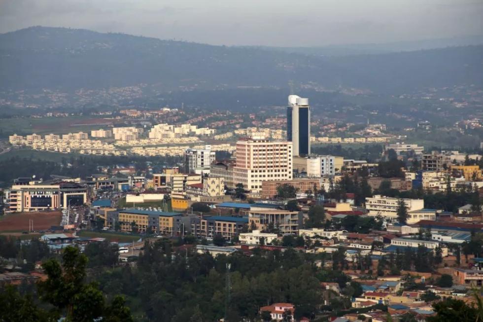 从大屠杀到非洲经济典范这个国家如何逆袭