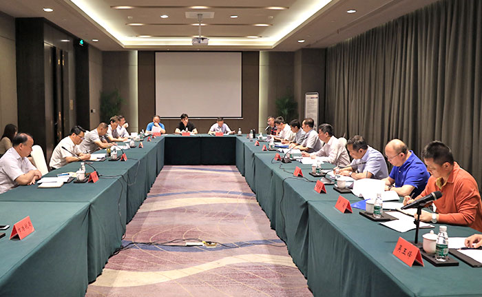 长江海事局副局长李江,长江航道局副局长陈源华,荆州市政府副秘书长