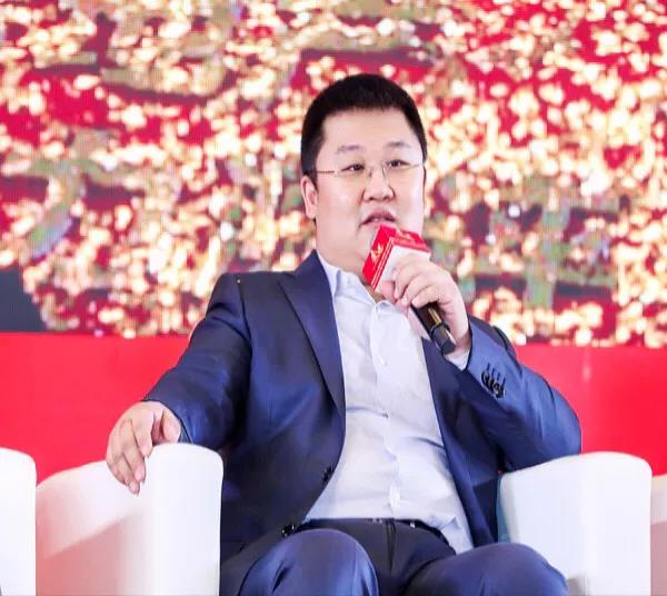 武  磊 和昌集团董事长