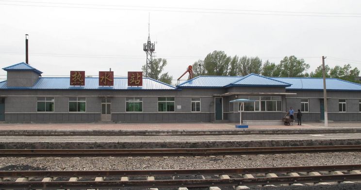 天堂,六个鸡,热水.最"不正经"的火车站名大曝光,一看就笑喷!