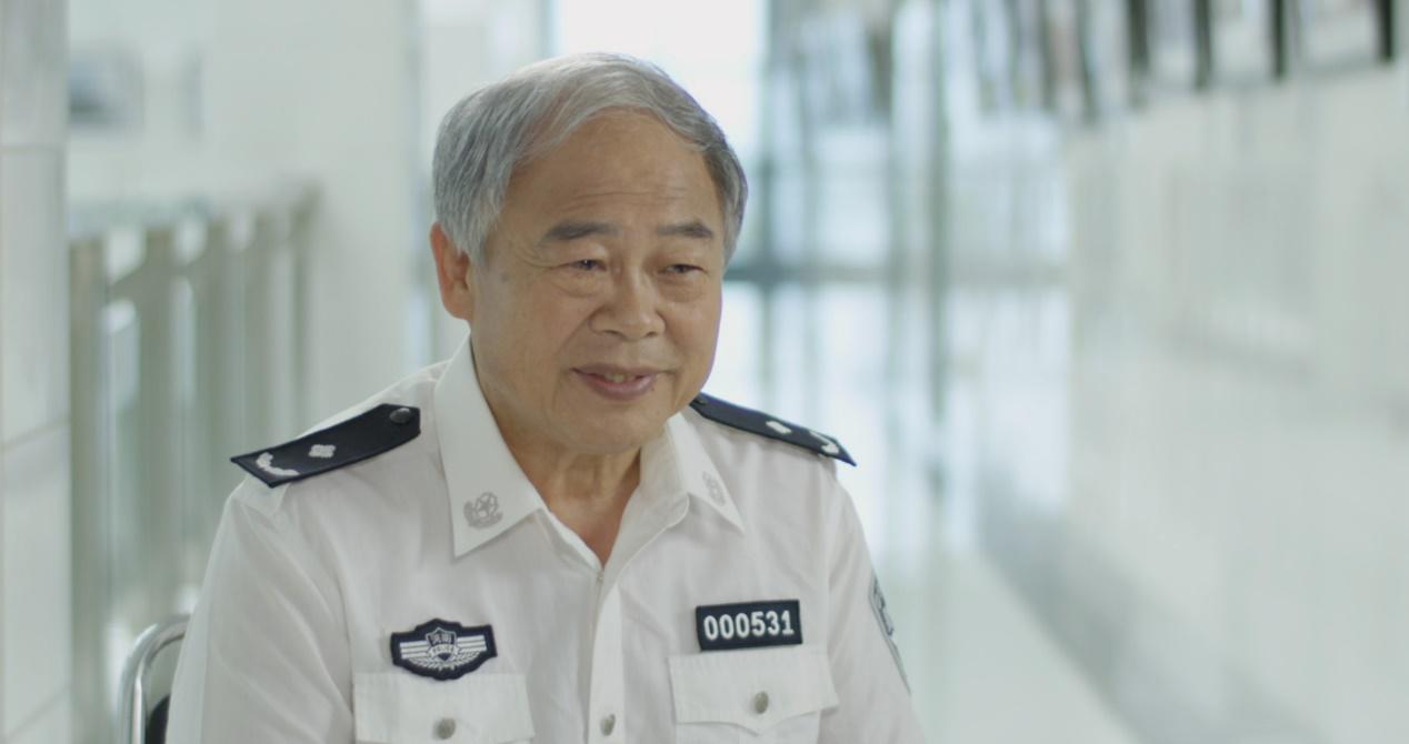 警察特训营第三季吹响集结号28位警察上演极限挑战