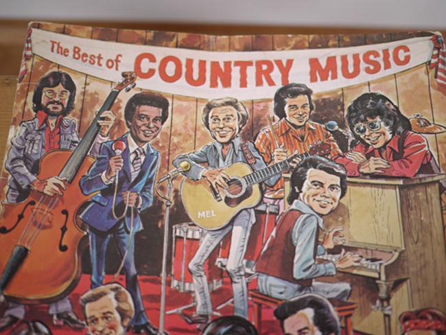 农民画乡村音乐二人转土气传统成了正在失落的浪漫世界