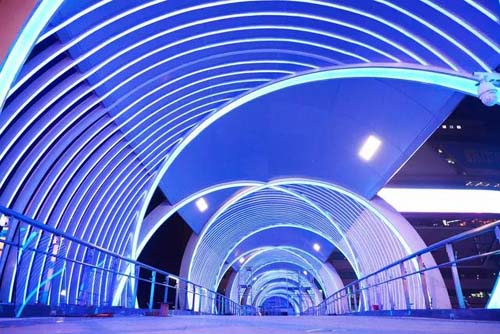 中关村大街时空隧道夜景照明工程完工流光溢彩闪耀科技之美