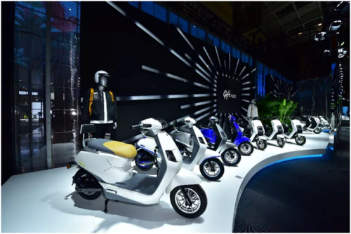 看完天津展,我知道未来一定是属于爱玛的!|爱玛|电动车|展台_新浪新闻