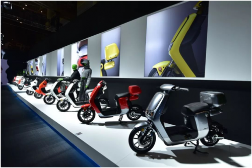 看完天津展,我知道未来一定是属于爱玛的!|爱玛|电动车|展台_新浪新闻