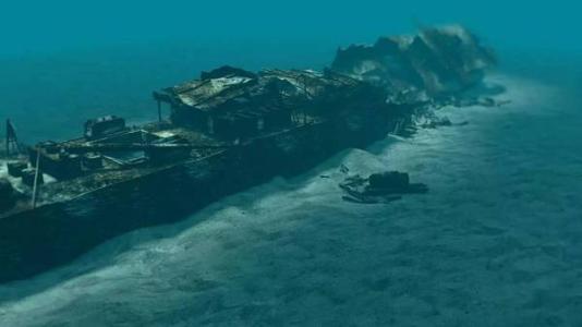 进入下一页   图为沉入海底的军舰残骸   这支打捞队拥有发现"胜利"号