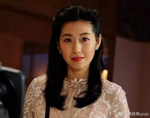 但与王浩信结婚后一度退出荧幕,近日在热播剧《黄金有罪》中见到她的