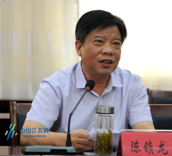 金坛区委常委,宣传部部长,长荡湖旅游度假区党工委书记陈锁龙介绍