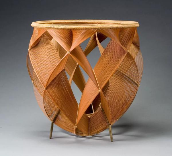 苏博今起展日本竹器150年,呈现竹艺精美与师徒制关系