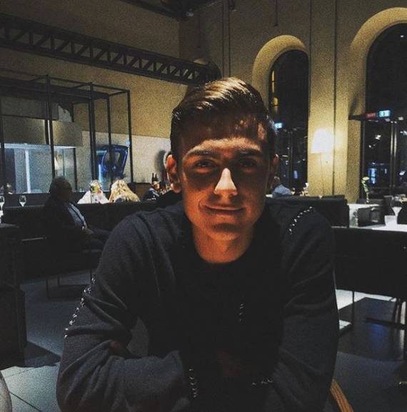 社交秀女友视角的迪巴拉有多帅