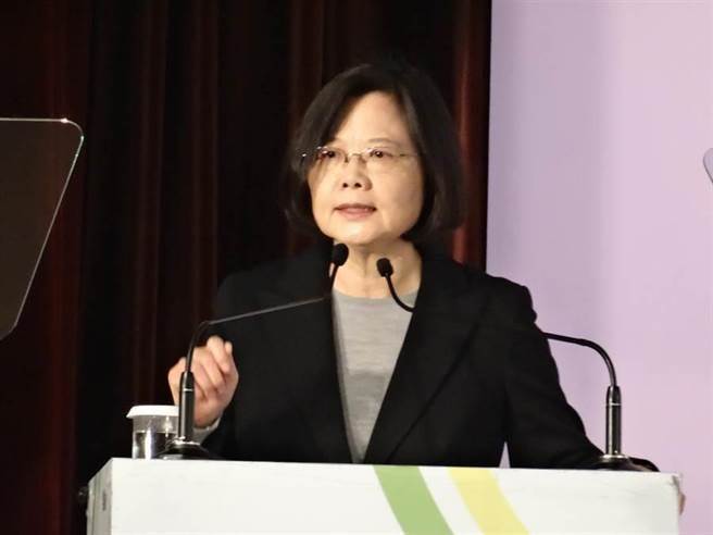 蔡英文卸下党主席那一刻首,就在为接任的主席人选费尽心力。(图片来源:台湾“中时电子报”)