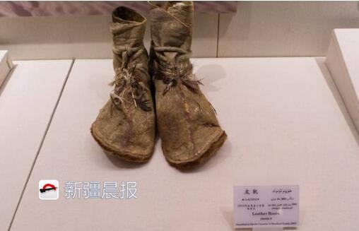 穿长筒靴 高跟鞋 古代生活在新疆的女子足下很时髦 手机新浪网 穿长筒靴 高跟鞋 古代生活在新疆的女子足下很时髦 手机新浪网