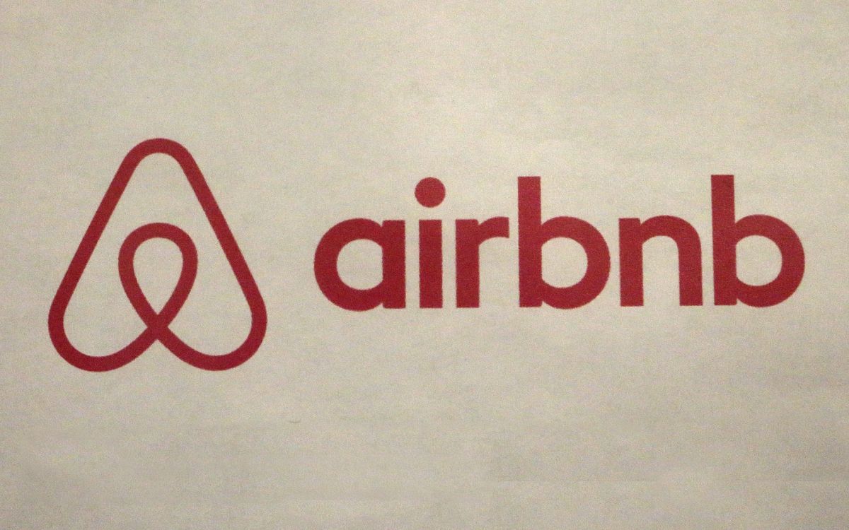权健公司退换货客服电话恢复开通丨Airbnb正在