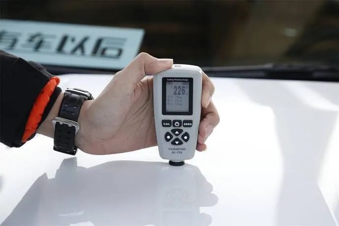 年轻人咬咬牙就买了，这几台20多万的入门豪华SUV实力大揭秘！