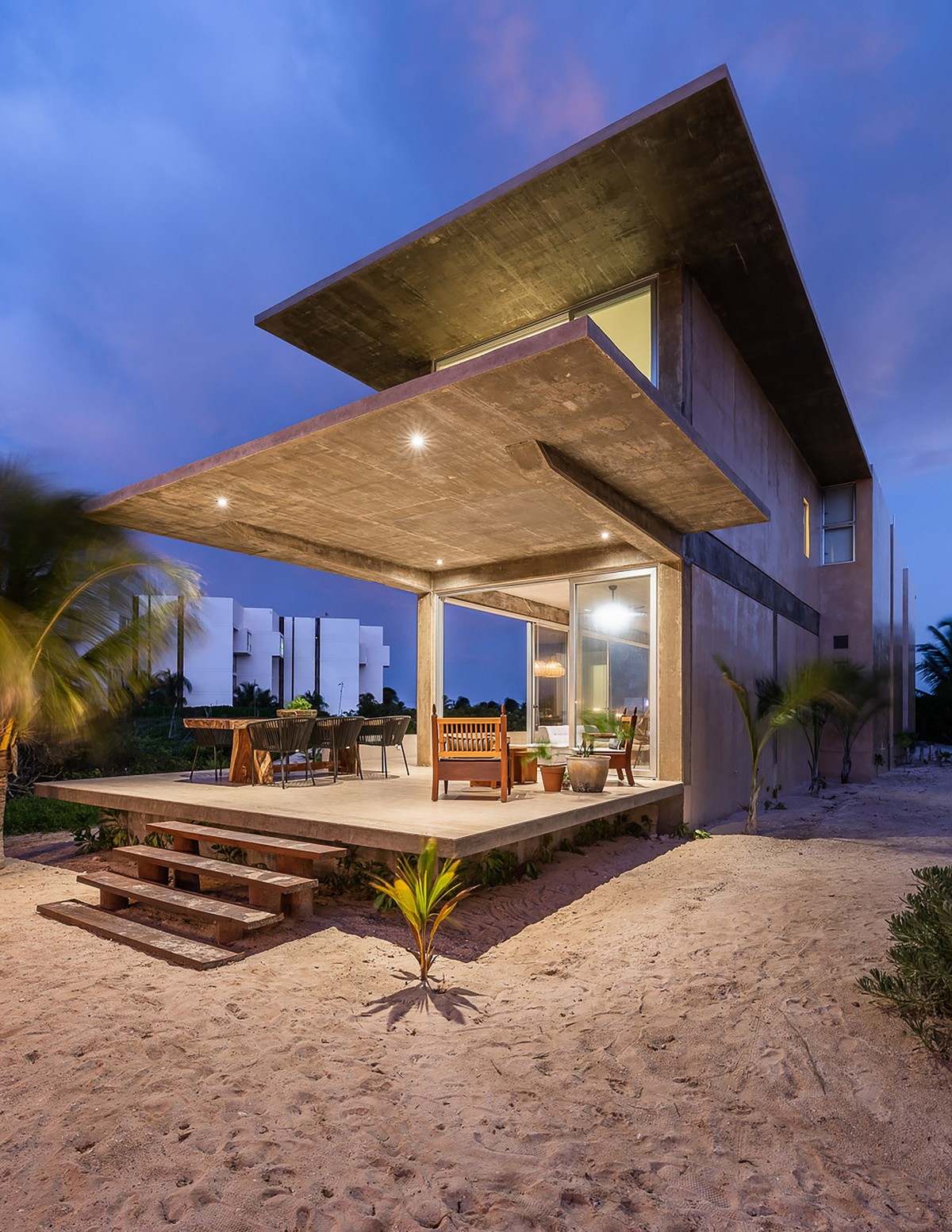 恰似蝴蝶款款飞:双生子度假屋 / laboratorio de arquitectura