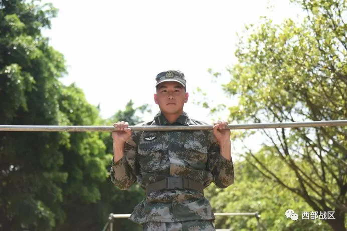 新排长们,该向哪看齐?——做一个低姿匍匐的"一毛二"