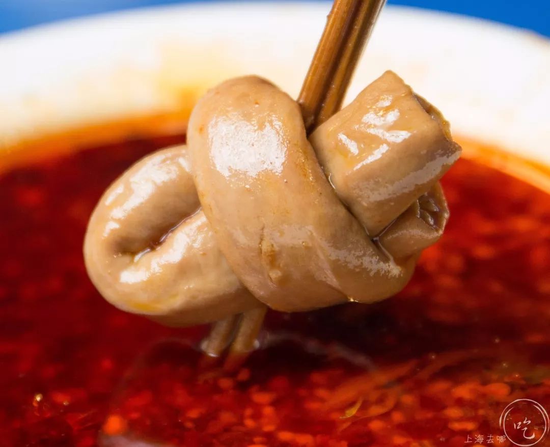 有肥肠节子和卤肥肠2种选择,不管哪个,都是完全没有任何异味的