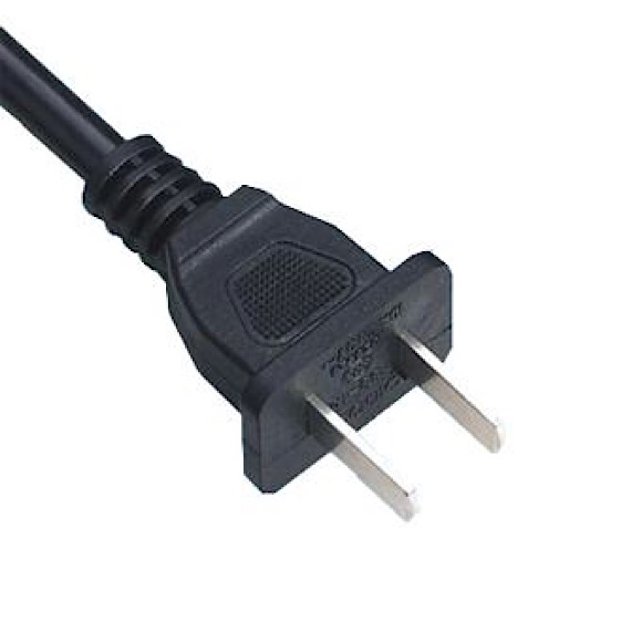 符合国家强制标准的插头